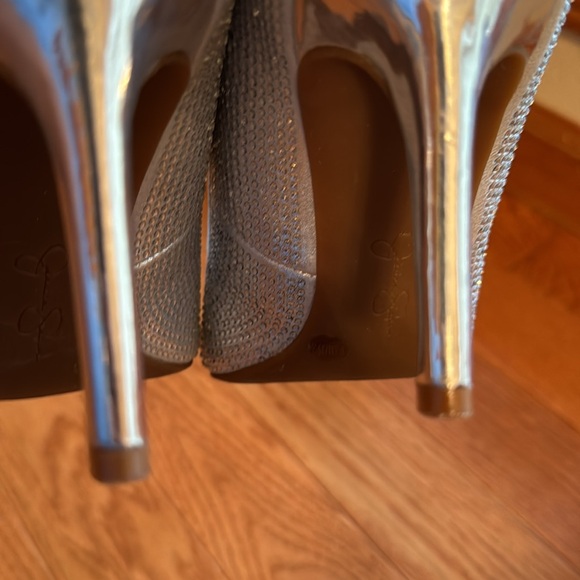 Jessica Simpson rhinestone look pumps size  8.5 worn once - Picture 6 of 6